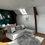 Doumer - - 63m2 - 6pers * Cholet