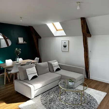 Doumer - - 63m2 - 6pers * Cholet