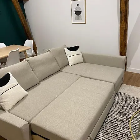 Doumer - - 63m2 - 6pers شقة *