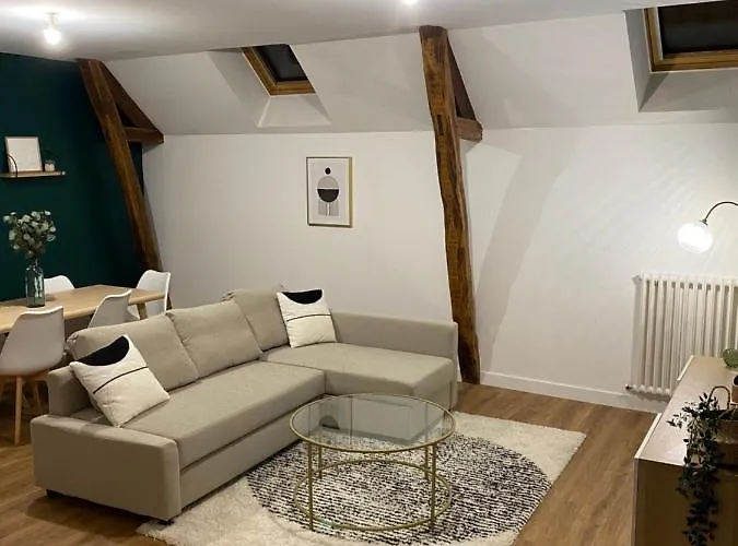 Doumer - - 63m2 - 6pers 公寓 绍莱