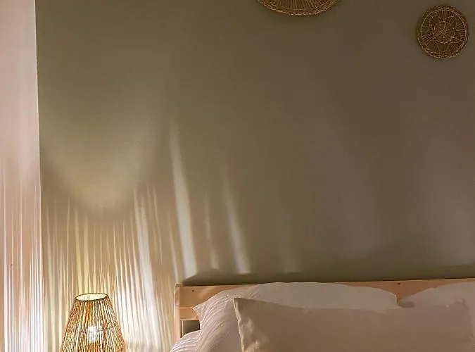 Doumer - - 63m2 - 6pers 公寓 绍莱